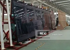 การใช้กระจกฉนวนในโรงเรียนมีประโยชน์อย่างไรบ้าง?